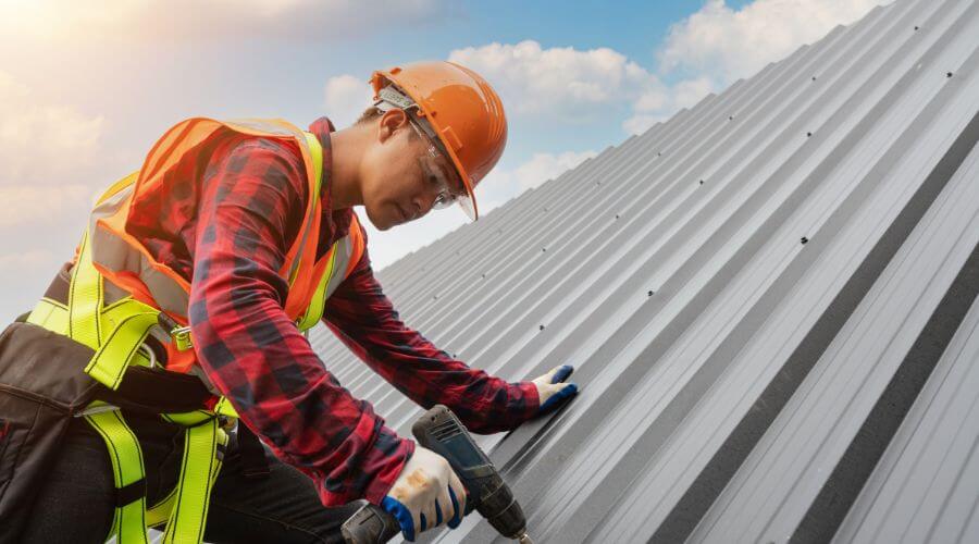 Professional Emergency Roof Repairs services in Wrightsboro, TX